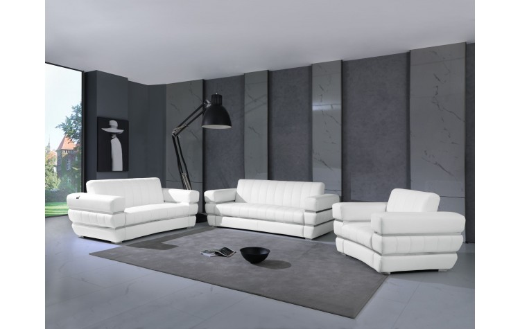 904 - White Italian Leather Sofa Set