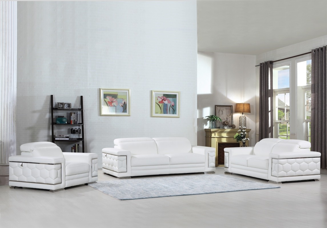 692 White Sofa Set